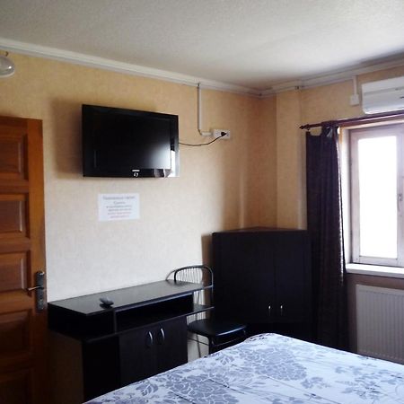 Hotel Restaurant Complex Boyarskiy Dvor Boyarka Esterno foto