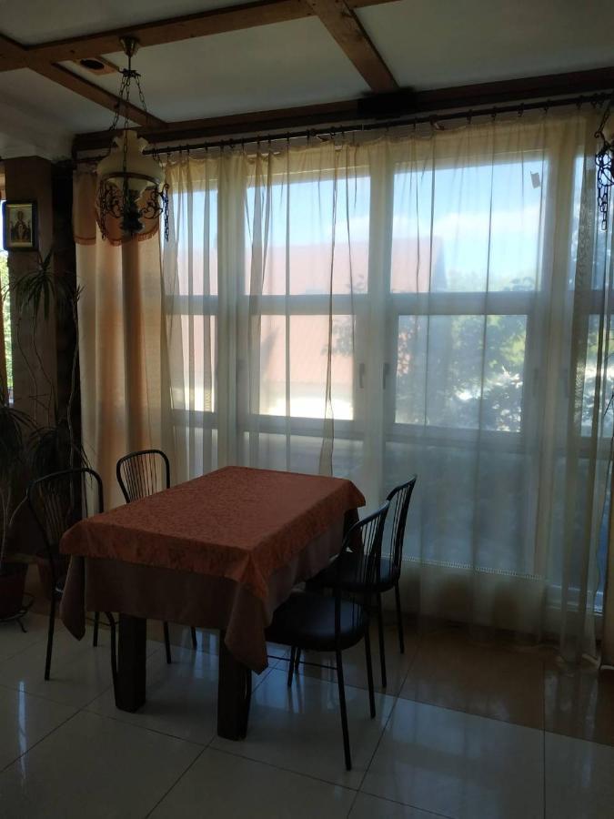 Hotel Restaurant Complex Boyarskiy Dvor Boyarka Esterno foto