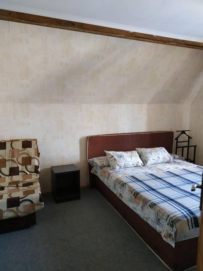 Hotel Restaurant Complex Boyarskiy Dvor Boyarka Esterno foto