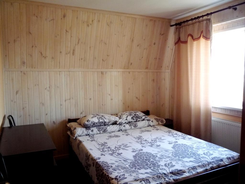 Hotel Restaurant Complex Boyarskiy Dvor Boyarka Esterno foto