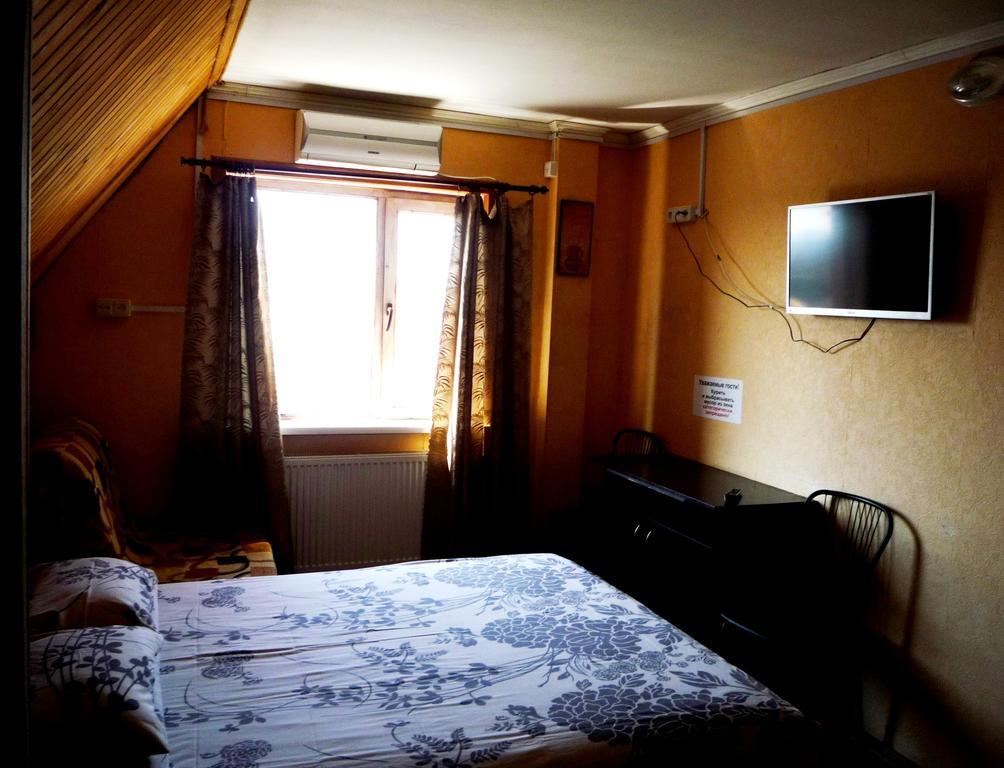 Hotel Restaurant Complex Boyarskiy Dvor Boyarka Esterno foto